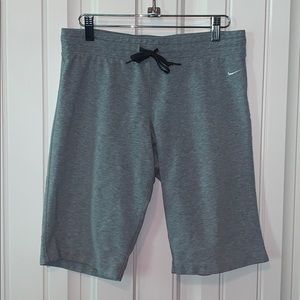Nike size Small sport shorts